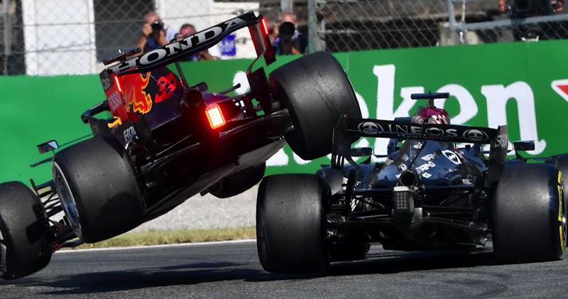 Mercedes geeft update over schade aan auto Lewis Hamilton