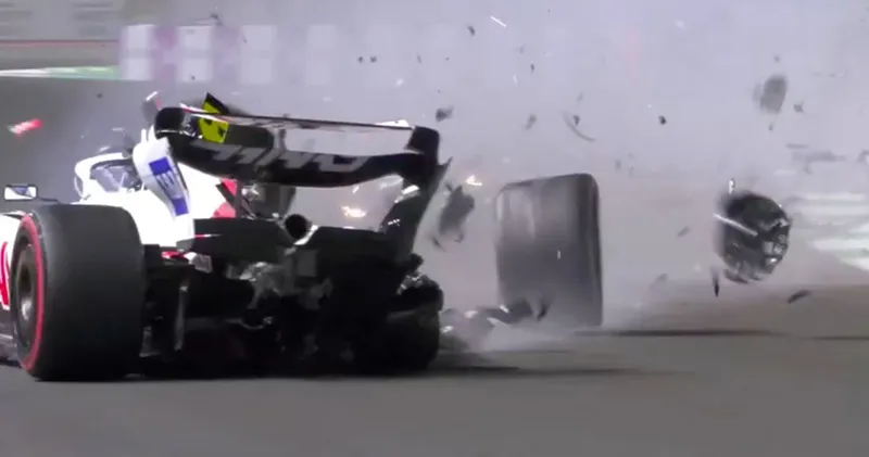 Video. Mega klapper van Mick Schumacher in kwalificatie Saoedi-Arabië