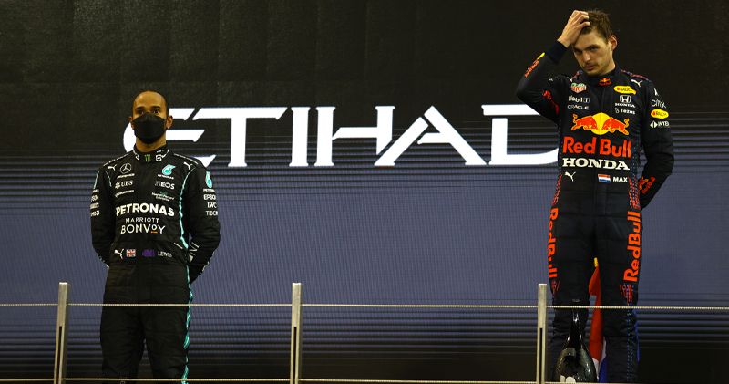Nico Rosberg kiest kant Max Verstappen: 'Lewis Hamilton had voordeel'