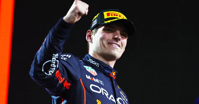 Video: De boordradio van Max Verstappen na zijn overwinning in Abu Dhabi