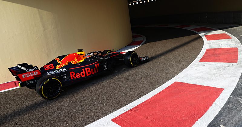 Max Verstappen test nieuwe 18-inch banden Pirelli