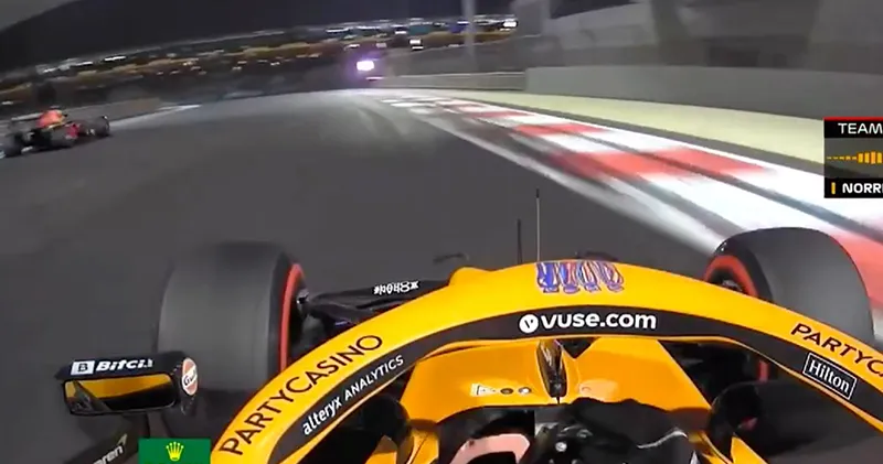 Video. Lando Norris klaagt over Max Verstappen: 'Hij verpest mijn ronde'