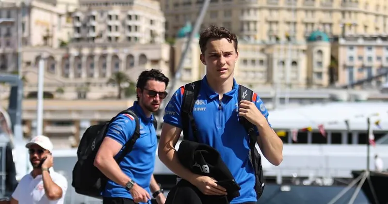 Oscar Piastri officieel gepresenteerd als McLaren-coureur voor 2023
