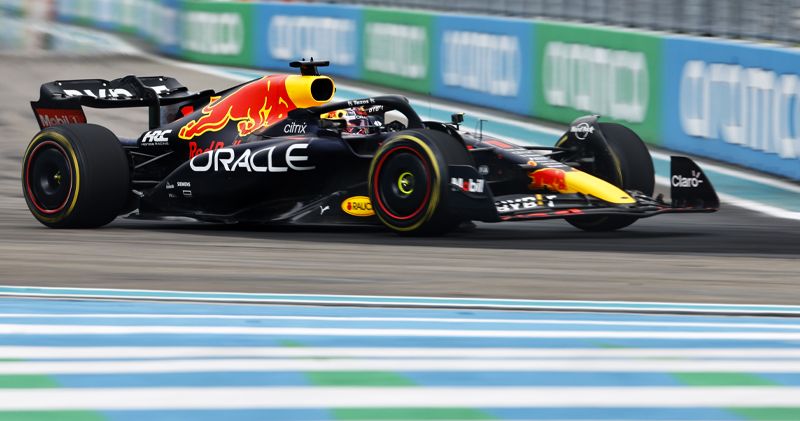 Max Verstappen geeft update over mogelijk vertrek bij Red Bull Racing