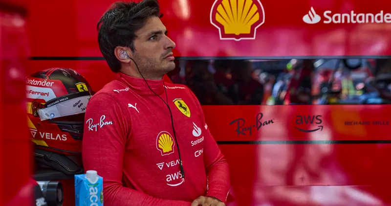 Officieel. Carlos Sainz begint Grand Prix van Frankrijk achterin na complete motorwissel