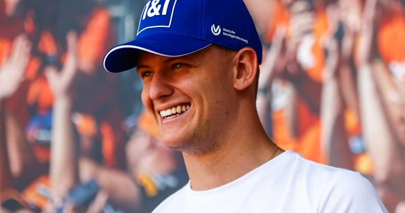 Olav Mol claimt dat Schumacher aan F2-titel geholpen is