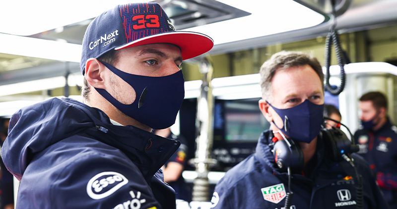 Red Bull Racing-teambaas Christian Horner plaatst zijn twijfels bij de snelheid van Mercedes