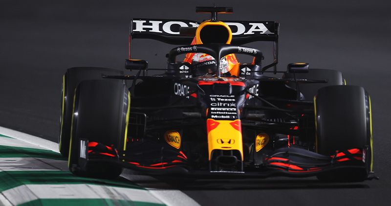 Max Verstappen snelste tijdens derde en laatste vrije training GP Saoedi-Arabië