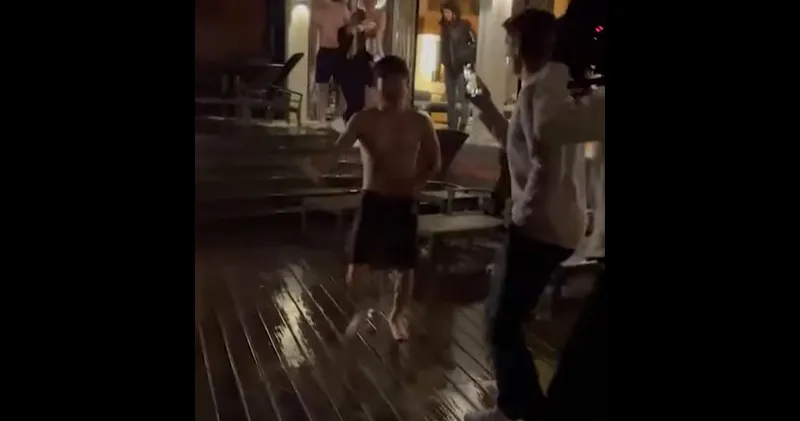 Video. Max Verstappen en Pierre Gasly hebben lol met Yuki Tsunoda