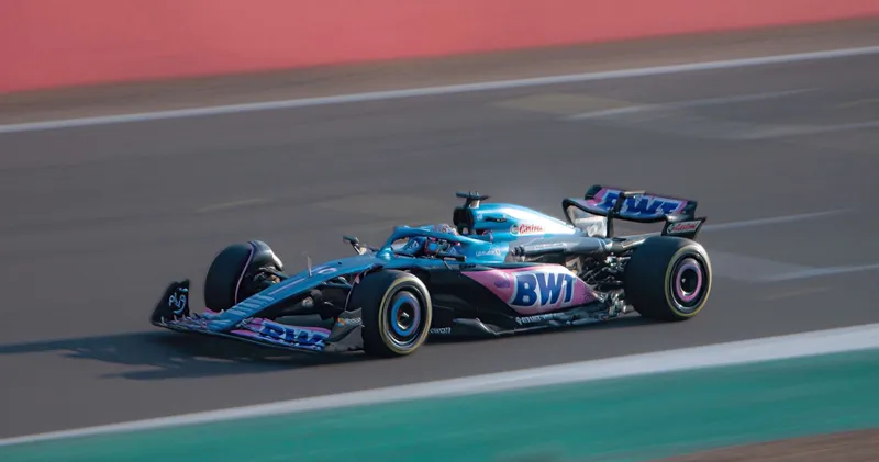 Video. Alpine test nieuwe bolide stiekem op Silverstone