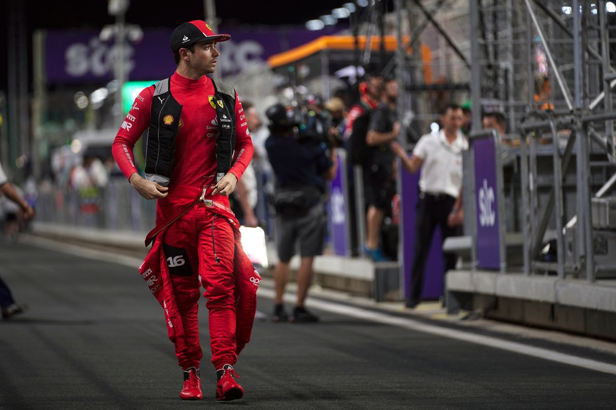 Charles Leclerc luidt de noodklok bij Ferrari na tweede race in het seizoen