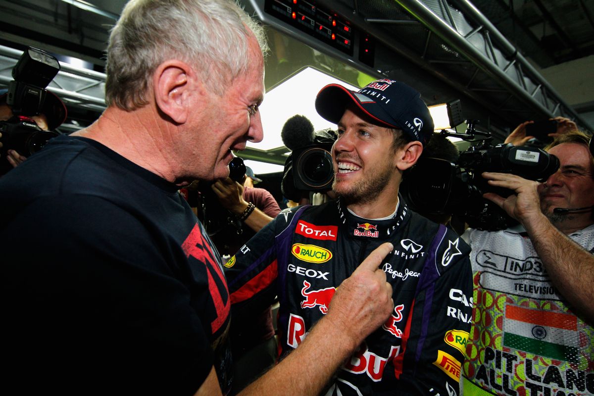 Helmut Marko over 'opvolger' Sebastian Vettel: 'Hebben vaak contact'