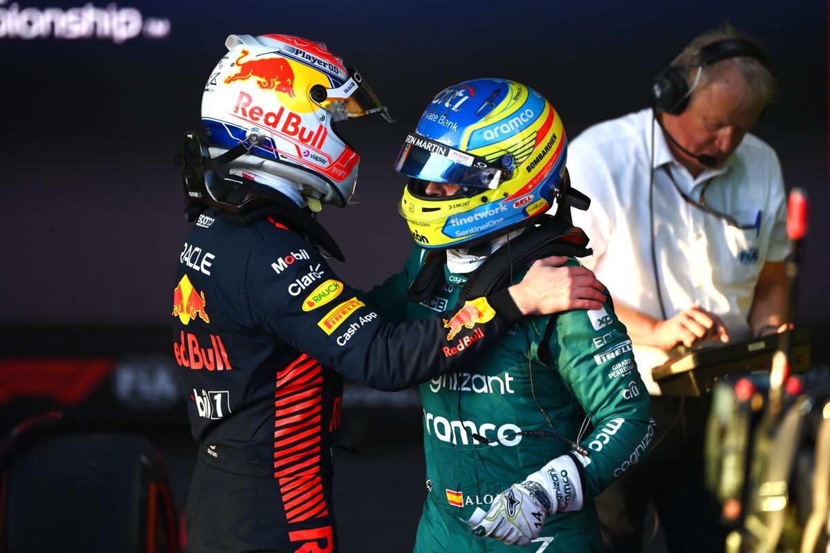 Fernando Alonso doet voorspelling voor race van Max Verstappen