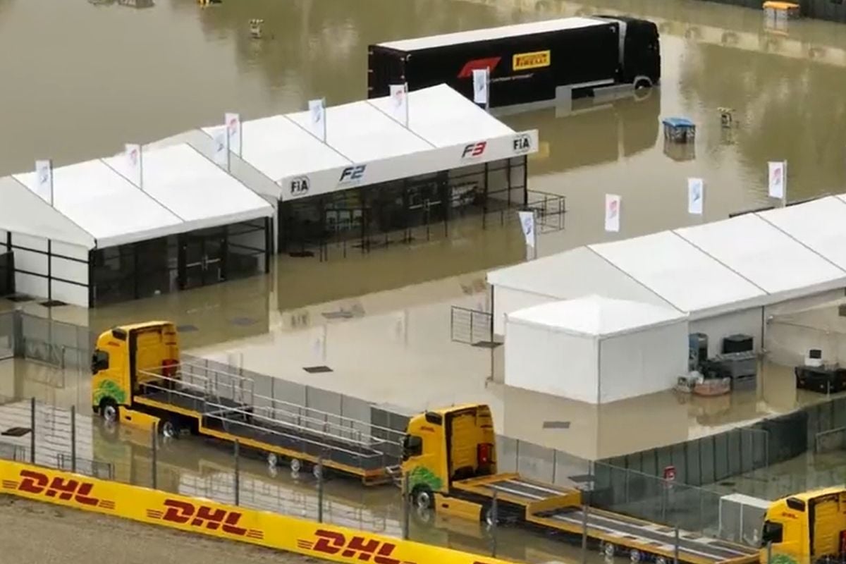 Video: De situatie op het doorweekte circuit van Imola gefilmd van bovenaf