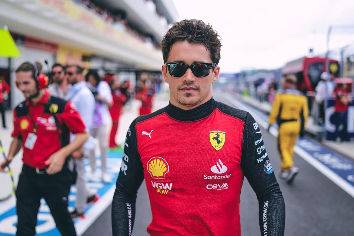 Kritiek op Leclerc wordt heviger: 'Hij houdt het team tegen'