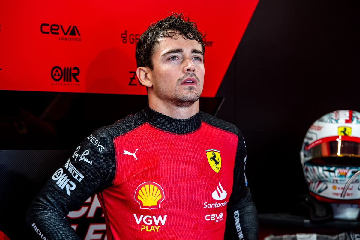 'Ferrari vervangt opnieuw motoronderdelen aan bolide van Charles Leclerc'