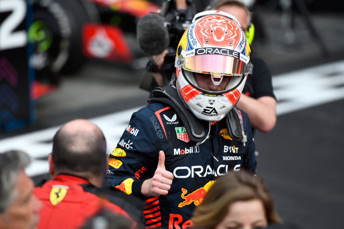 Video: Max Verstappen toont nieuwe racehelm voor de Grand Prix van Miami