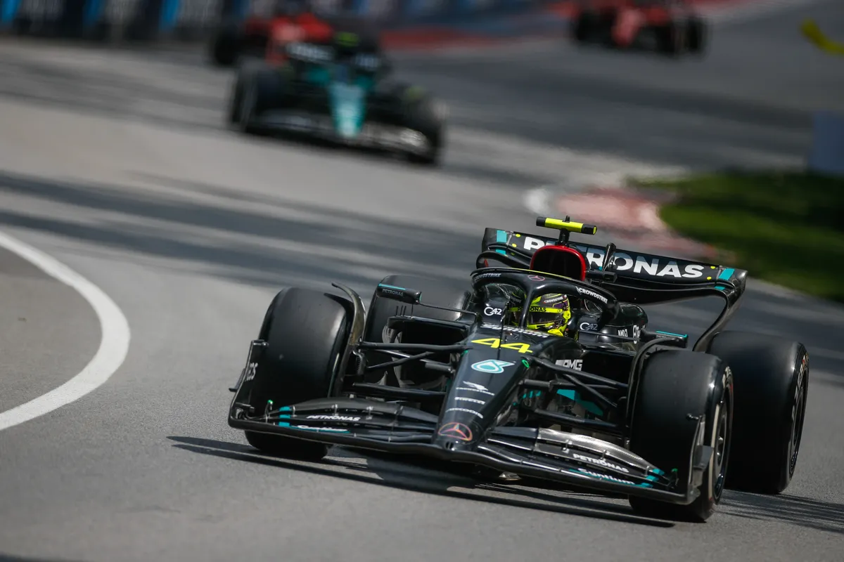 Lewis Hamilton vereerd om het podium te delen met Max Verstappen in Canada