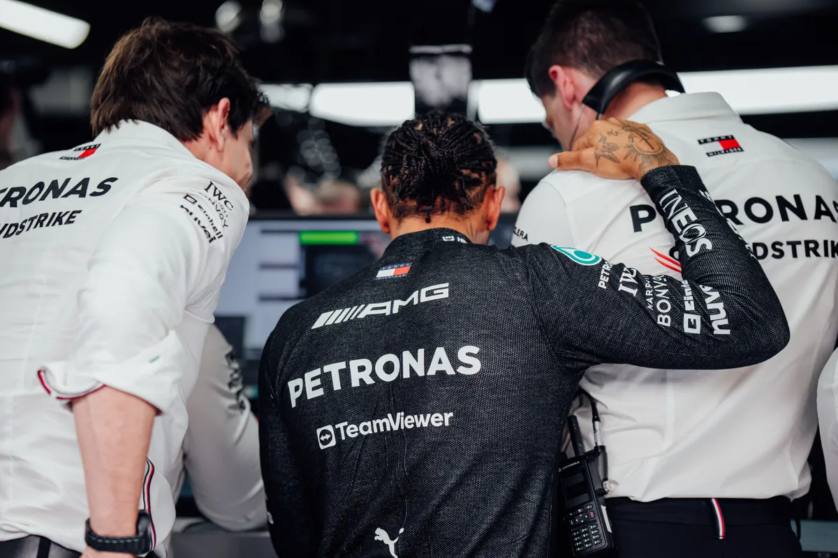 hamilton mercedes engineer wolff