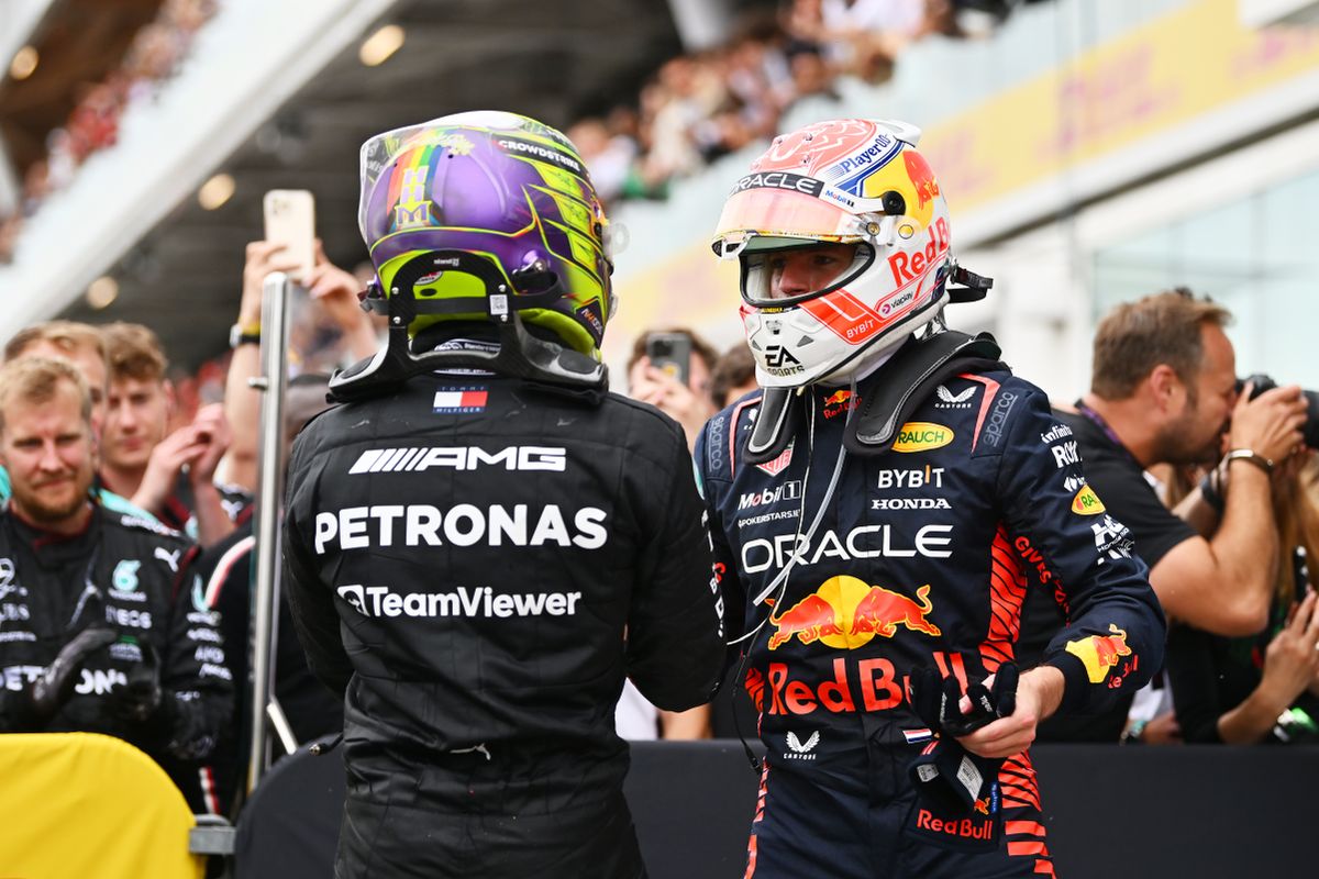 Damon Hill zet Lewis Hamilton boven Max Verstappen: 'Hij crasht te vaak'