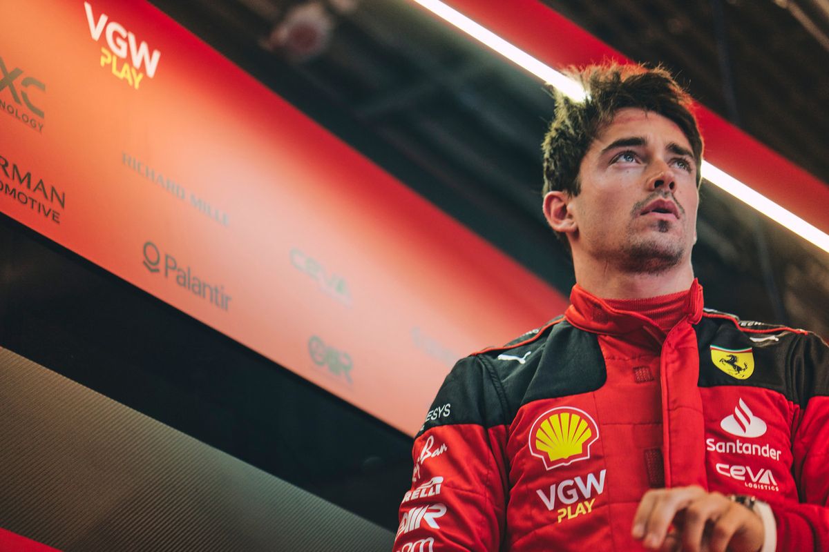 Charles Leclerc haalt uit naar Ferrari: 'Zo moeilijk was het niet...'
