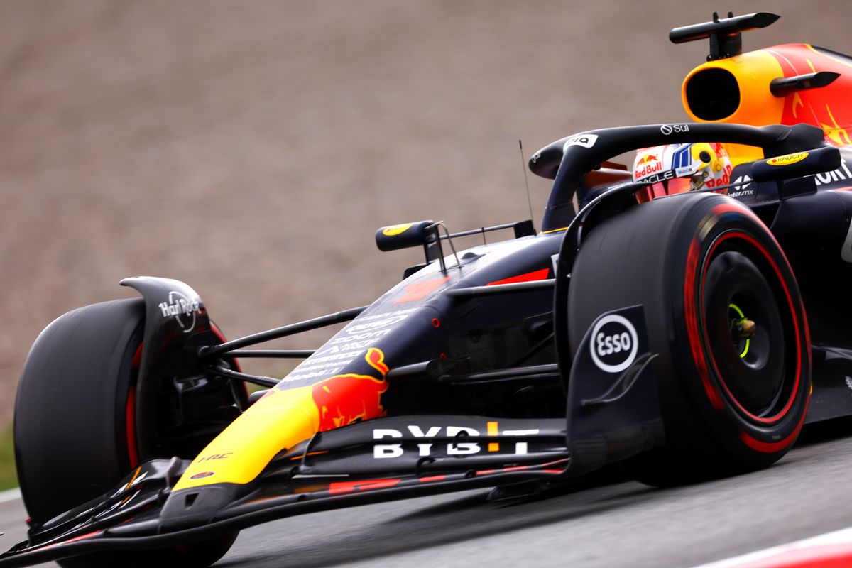 Max Verstappen stelt duidelijk doel voor Sergio Pérez tijdens GP van Spanje