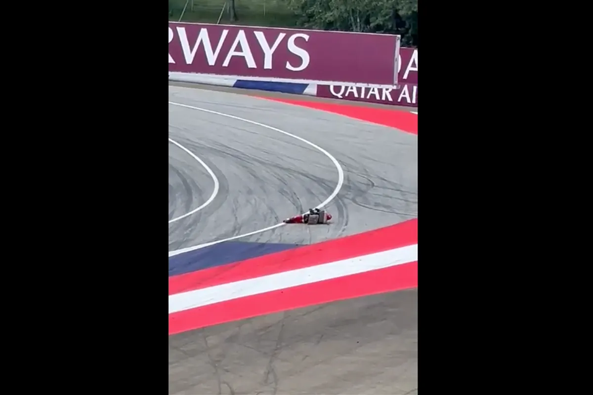 Video: JetPack-man crasht voorafgaand aan de Grand Prix van Oostenrijk