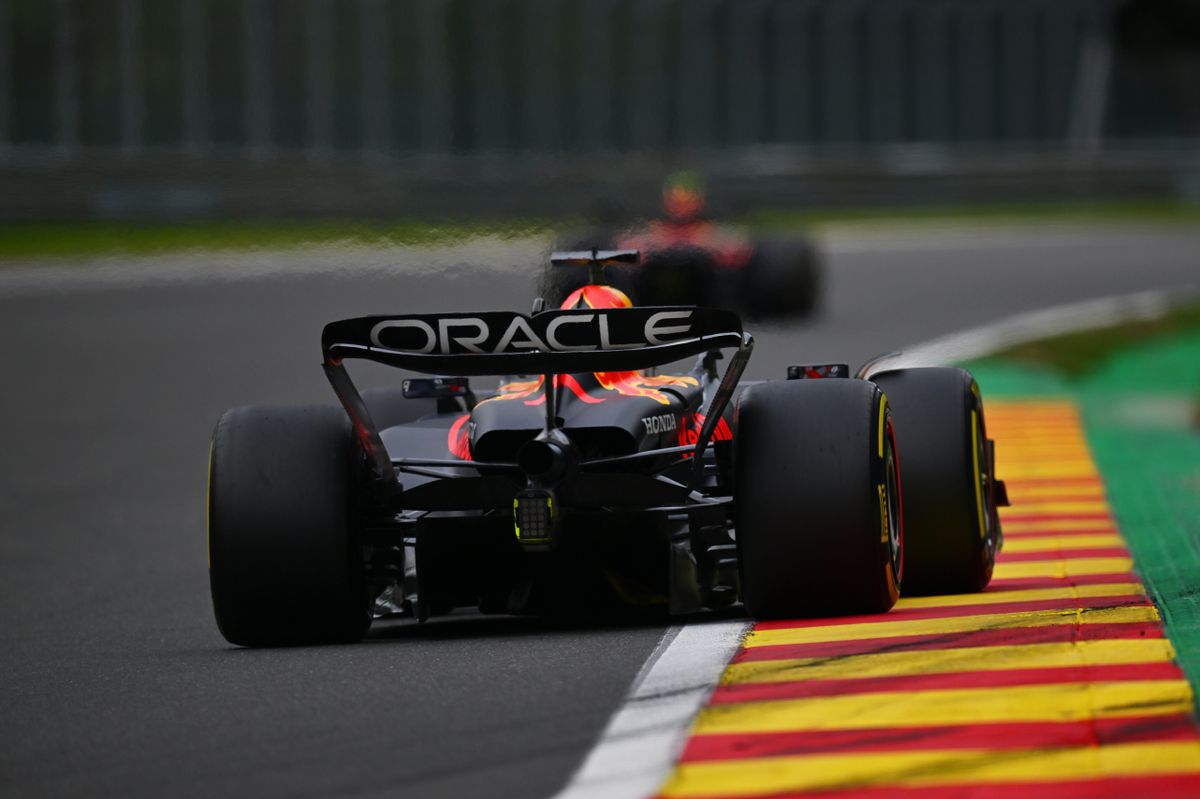 Max Verstappen en engineer ruziën ook tijdens race in België: 'Nee, dat wil ik weten!'