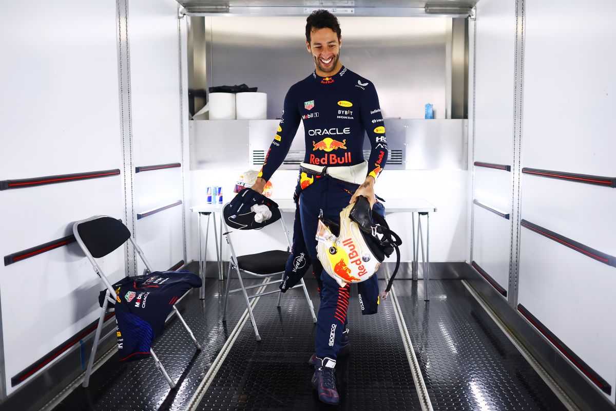 'Daniel Ricciardo overtuigde Red Bull tijdens Pirelli-test om Nyck de Vries te vervangen bij AlphaTauri