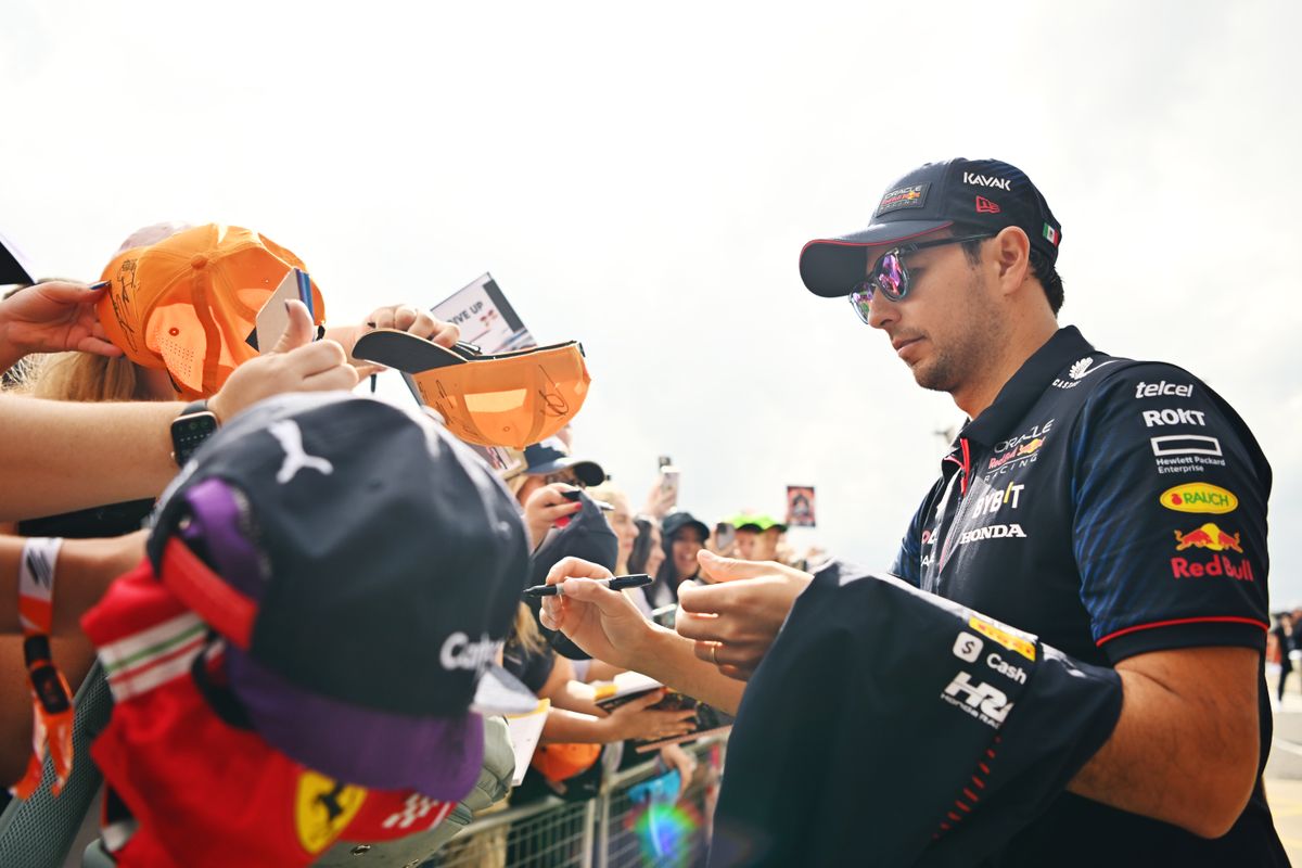 Sergio Pérez weet waardoor hij Verstappen kan verslaan in Silverstone: 'Dat moeten we managen'