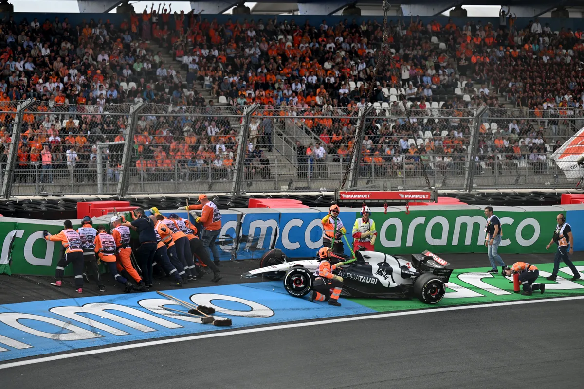 Daniel Ricciardo uitgeschakeld voor Dutch GP? Nyck de Vries wordt mogelijk opgeroepen