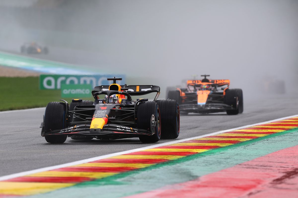 McLaren-baas zet vraagtekens bij Red Bull: 'Nog nooit eerder gedaan'