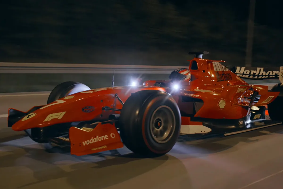 f1 en f3 auto op snelweg