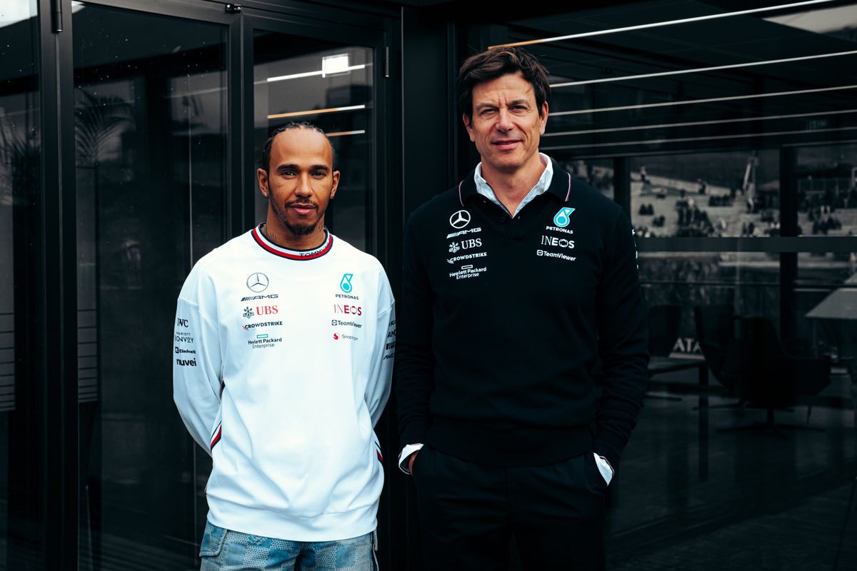 Martin Brundle teleurgesteld in Lewis Hamilton en Toto Wolff na opmerkingen over Max Verstappen