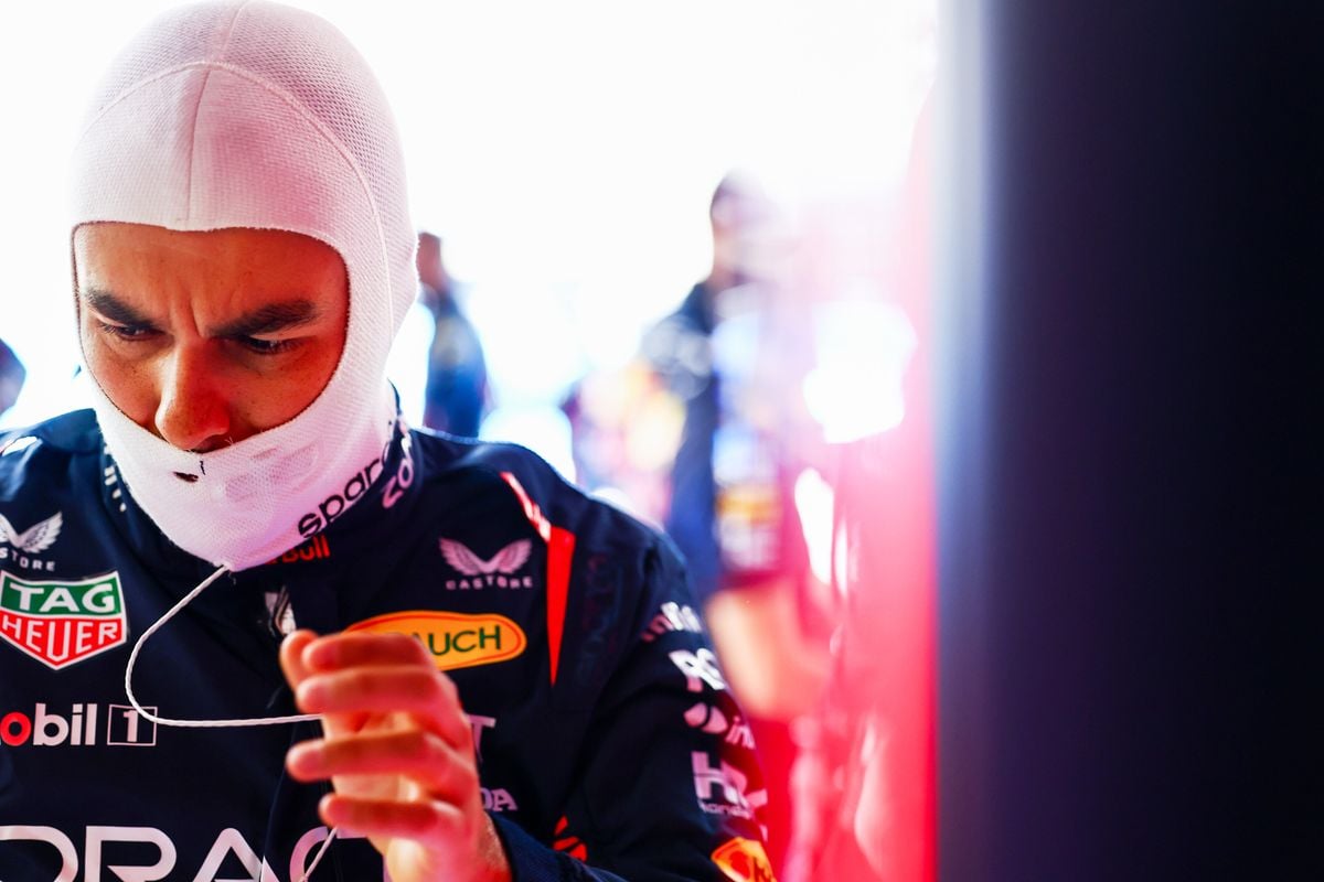 Sergio Pérez niet zeker van Red Bull-zitje in 2024: 'Het is nu aan hem'