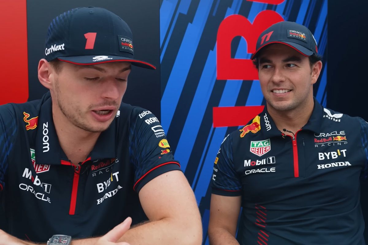 Video: Max Verstappen en Sergio Pérez gieren om oude berichten op social media