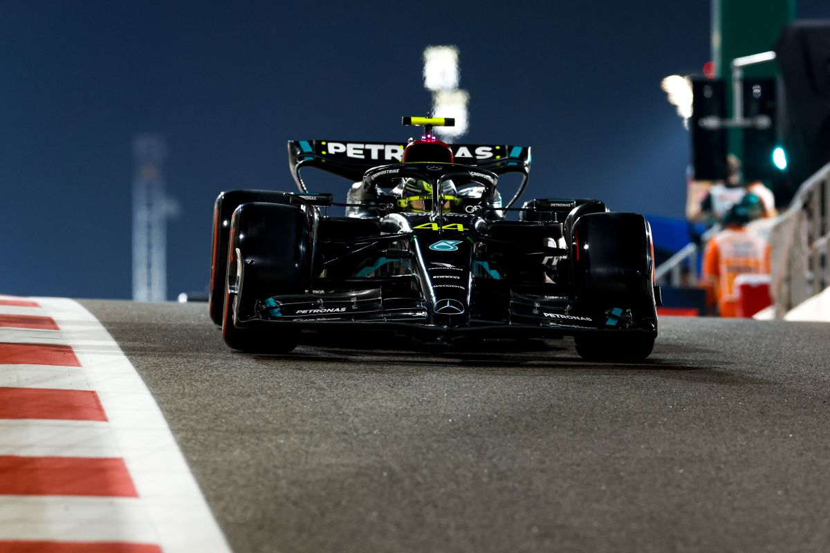 Mercedes neemt radicale beslissing voor 2024 Formule 1-seizoen
