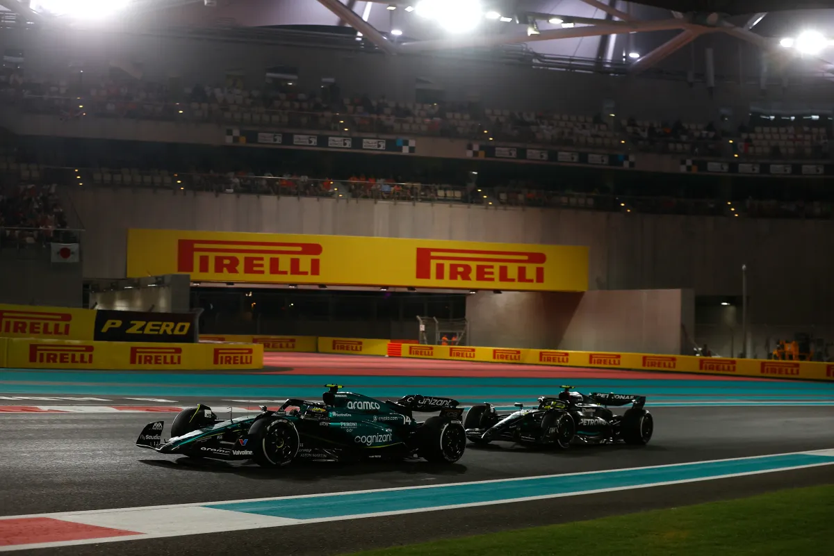 mercedes hamilton alonso aston
