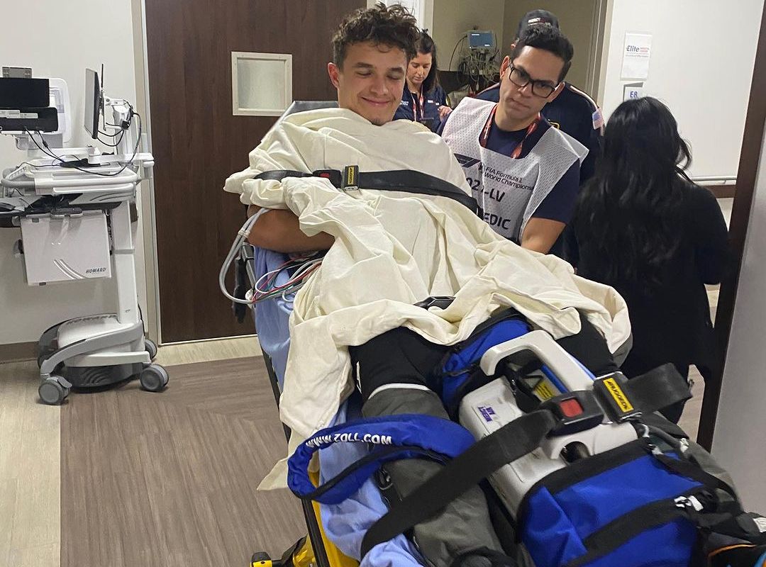 Lando Norris toont beelden uit ziekenhuis na ongeluk in Las Vegas