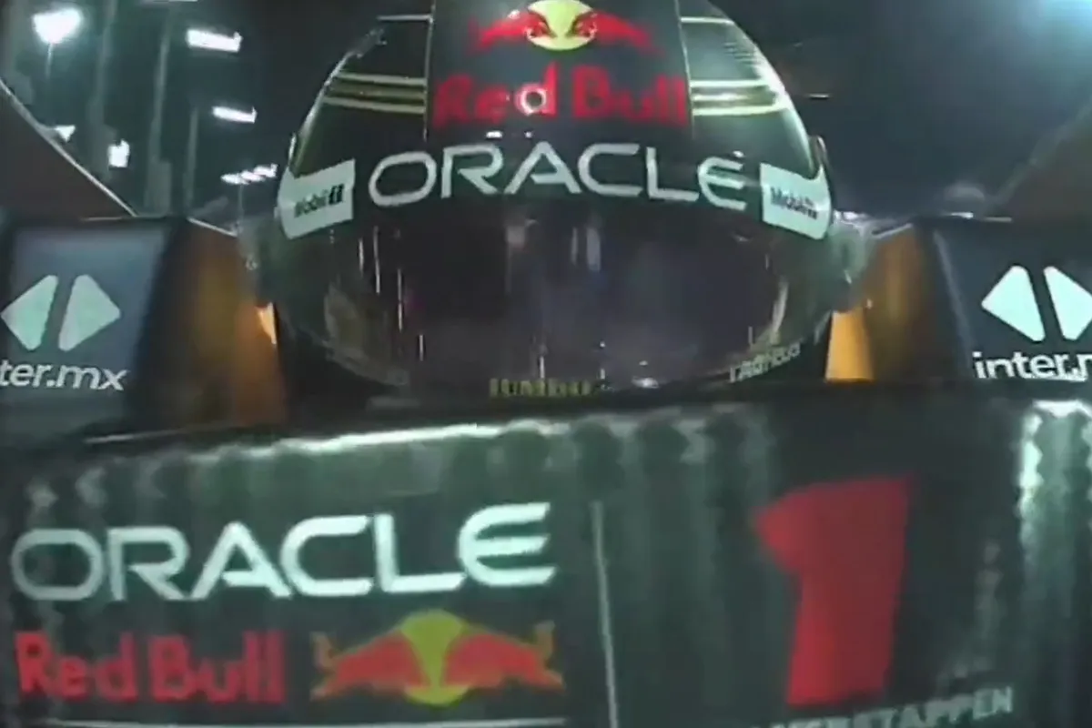 verstappen lambiase grappen over de boordradio