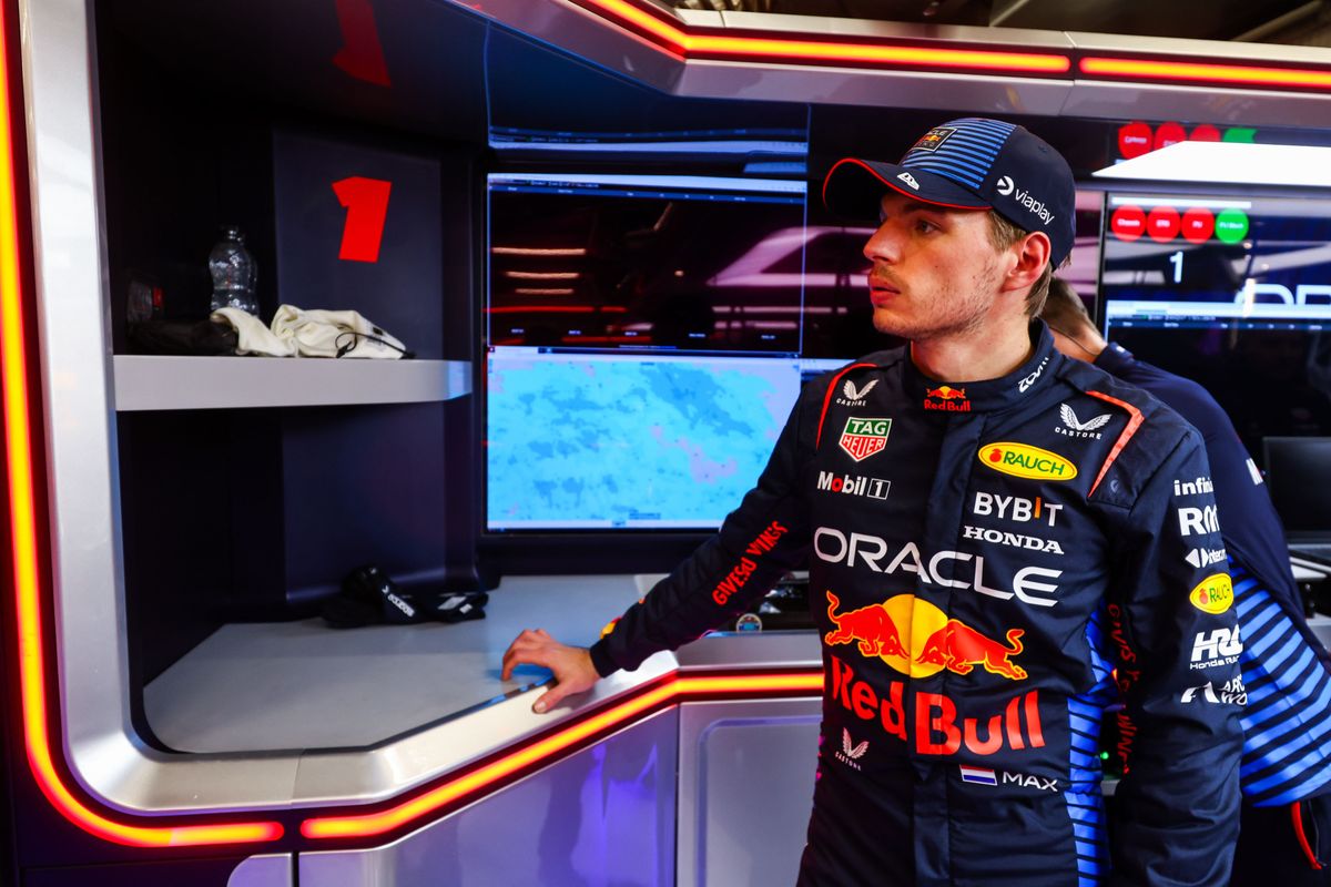 'Red Bull RB20 nog niet stabiel; Max Verstappen krijgt vanmiddag nieuwe onderdelen'