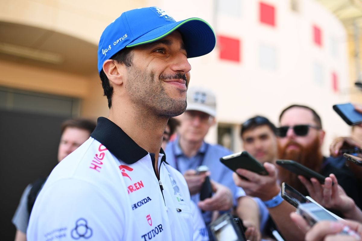 Daniel Ricciardo geeft update over jacht op Red Bull-stoeltje van Sergio Pérez