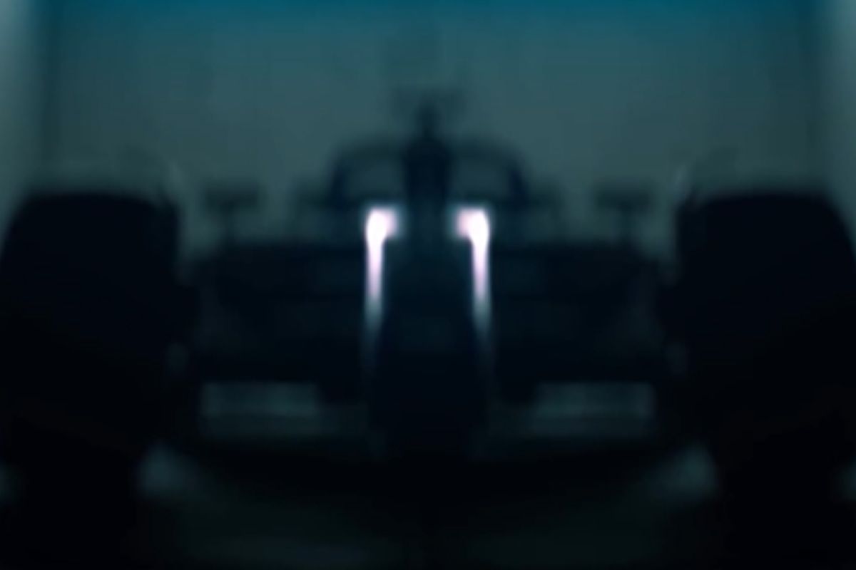 Video: Formule 1-team deelt verkapte lancering van 2024-bolide