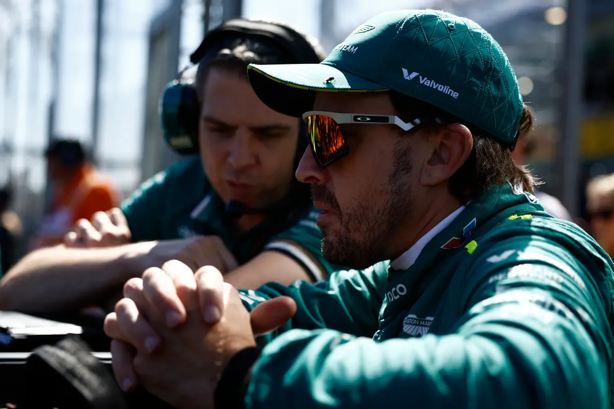 Fernando Alonso heeft opvallend bericht voor FIA na loodzware straf in GP Australië