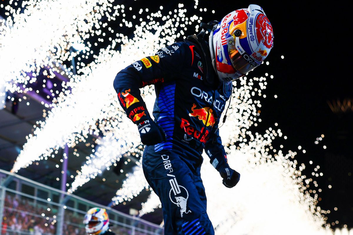 Testcoureur Red Bull onthult geheim Max Verstappen: 'Dat geeft hem de kans om bochten met veel vertrouwen te nemen'