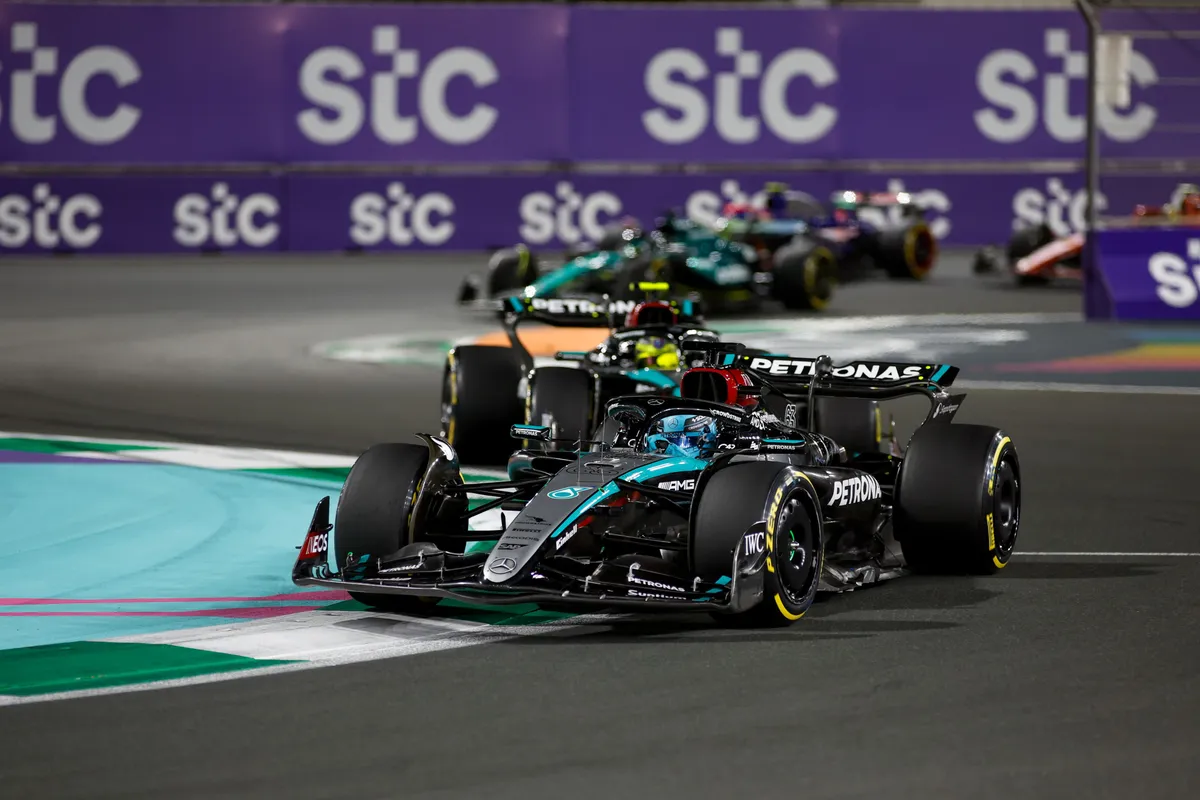 mercedes hamilton russell jeddah