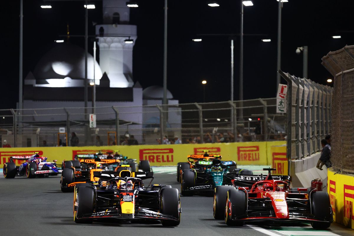 Ferrari zet jacht in op Red Bull: 'We kunnen het gevecht aan'