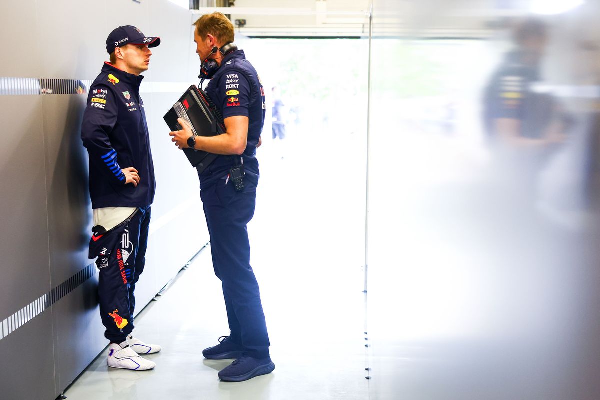 Jack Plooij dropt bom op Nederlandse F1-wereld: 'Max Verstappen naar Mercedes is serieus'