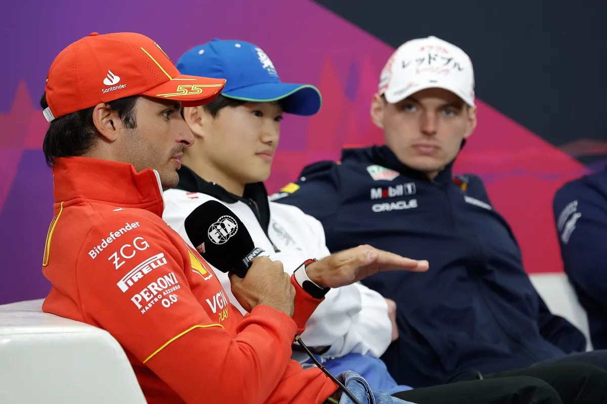 sainz ferrari max red bull persco