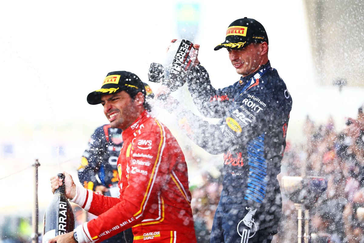 Formule 1-kenners zetten Carlos Sainz boven Max Verstappen in 2024-seizoen